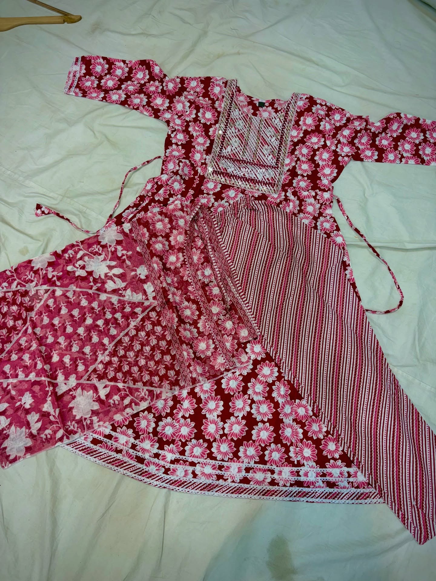 Most Loved Styles – Maa Santoshi Handloom